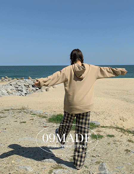 [김민경 착용]포밍츄 ルーズフィット フードティーシャツ 61773